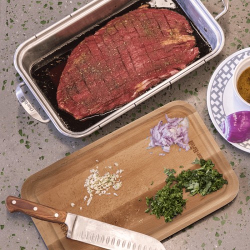 Char-Broil cutting board and baking tray