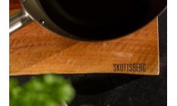 Skottsberg Serving Board 45x35 cm