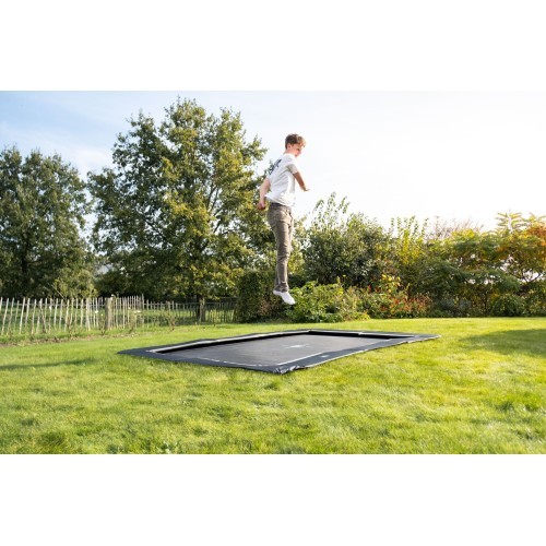 Iegremdējams sporta batuts EXIT InTerra 244x366 cm - melns
