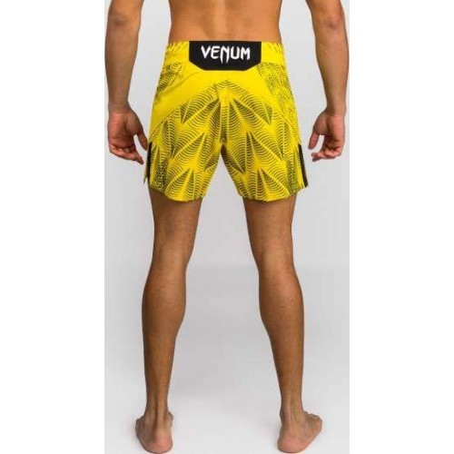 Vīriešu UFC Zenith by Venum dzelteni Authentic Fight Night MMA šorti