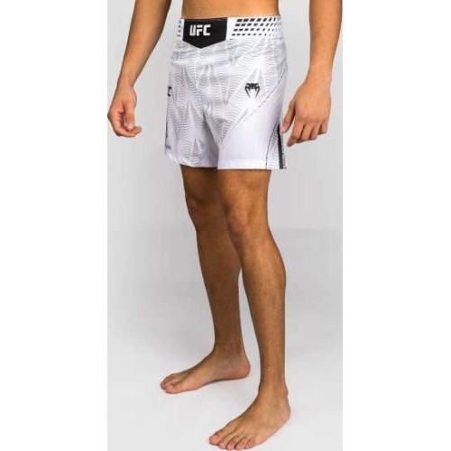 Vīriešu UFC Zenith by Venum White Authentic Fight Night MMA šorti
