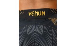 Sieviešu UFC Zenith by Venum Champion Authentic cīņas šorti