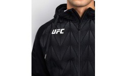 Vīriešu UFC Zenith by Venum Replica jaka ar kapuci un rāvējslēdzēju, melna