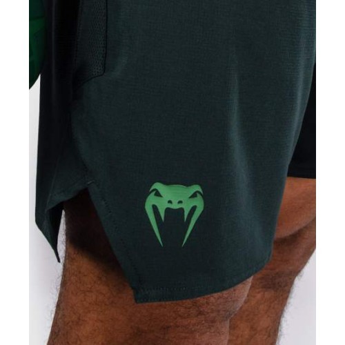 Venum Light 5.0 cīņas sporta šorti - Forest Green/Light Green