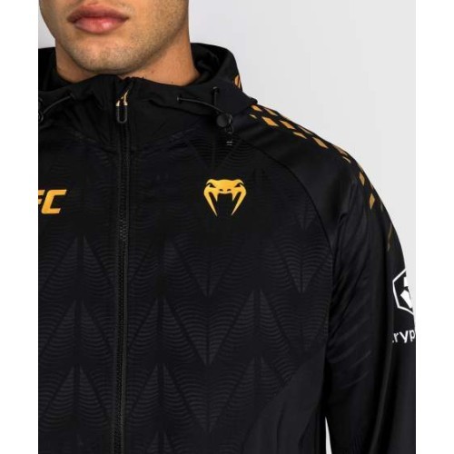 Vīriešu jaka ar kapuci UFC Zenith by Venum Champion Authentic Fight Night Walkout