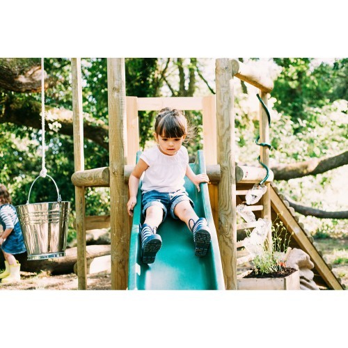 Playinfg Platform Plum Discovery Woodland Treehouse