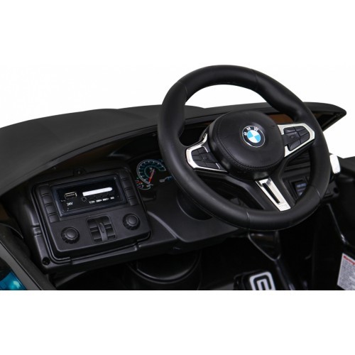 Elektromobilis BMW Drift M5, melns
