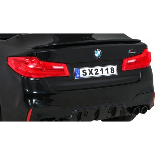 Elektromobilis BMW Drift M5, melns