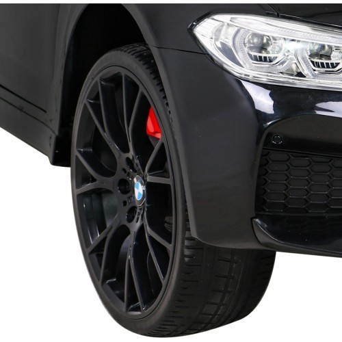Elektromobilis BMW Drift M5, melns