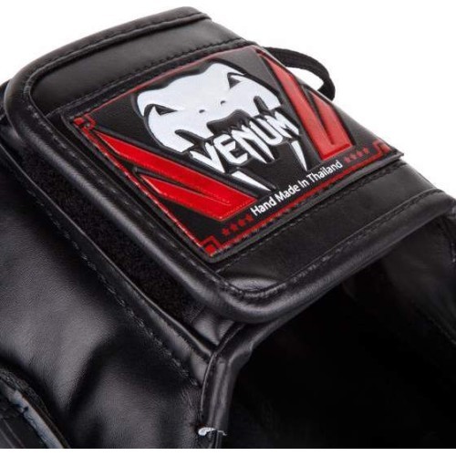 Железный головной убор Venum Elite - черный