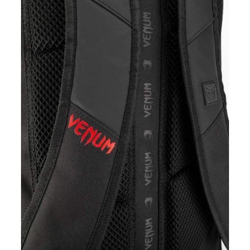 Mugursoma Venum Challenger Xtrem Evo, melna/sarkana