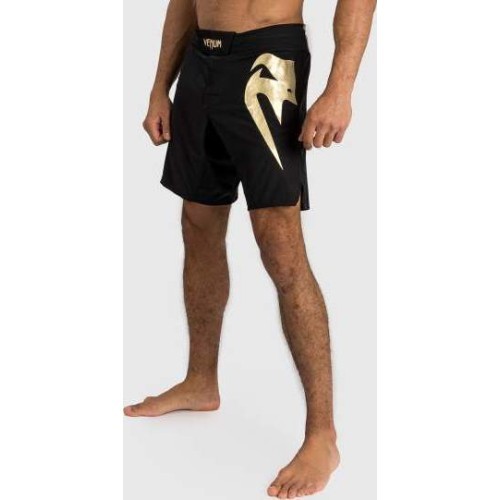 Venum Light 5.0 Fight Shorts - Black/Gold