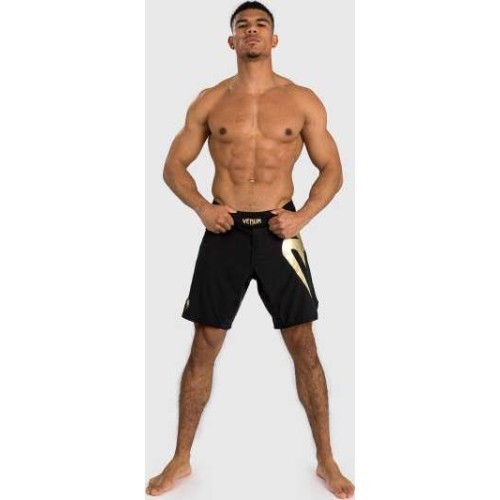Venum Light 5.0 Fight Shorts - Black/Gold