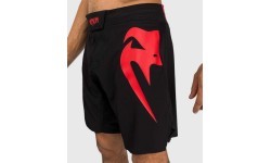 Venum Light 5.0 Fighshorts - Black/Red