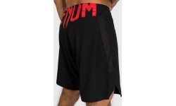 Venum Light 5.0 cīņas šorti, melns/sarkans