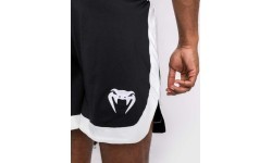 Venum Classic boksa šorti, melni/balti