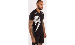 Футболка Venum Giant, чёрная