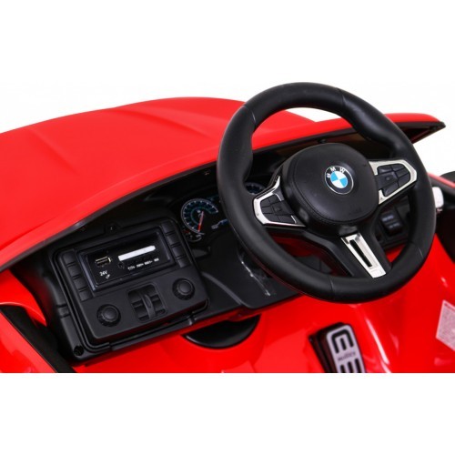 Elektromobilis BMW M5 Drift, sarkans