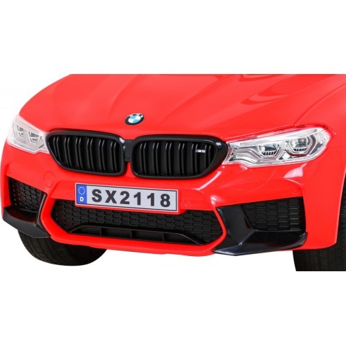 Vehicle BMW M5 DRIFT Red