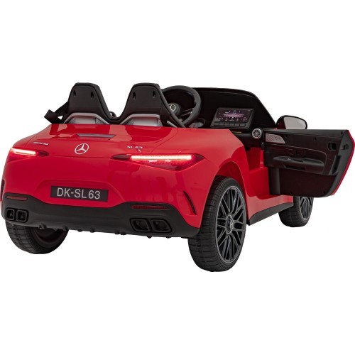 Vehicle Mercedes Benz AMG SL63 Red