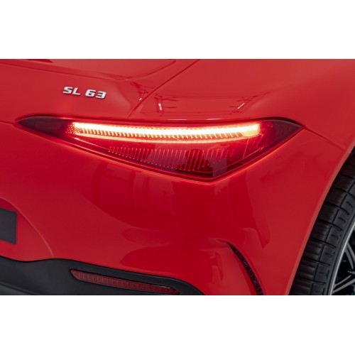 Vehicle Mercedes Benz AMG SL63 Red