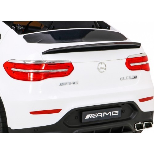 Vehicle Mercedes Benz GLC63S White