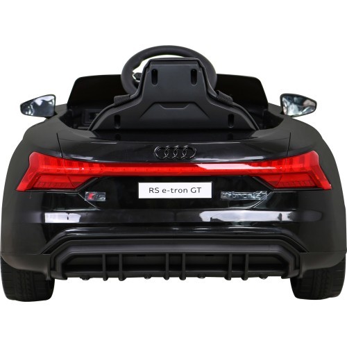 Audi RS E-Tron GT melns