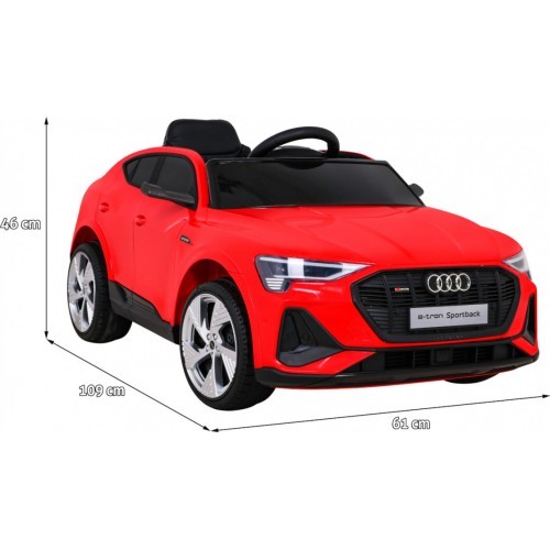 Elektromobilis Audi E-Tron Sportback, sarkans