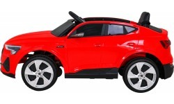 Электромобиль Audi E-Tron Sportback, красный