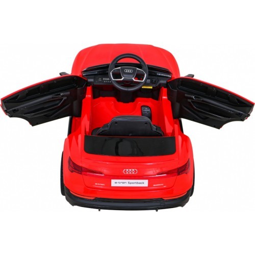 Elektromobilis Audi E-Tron Sportback, sarkans