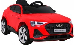 Elektromobilis Audi E-Tron Sportback, sarkans