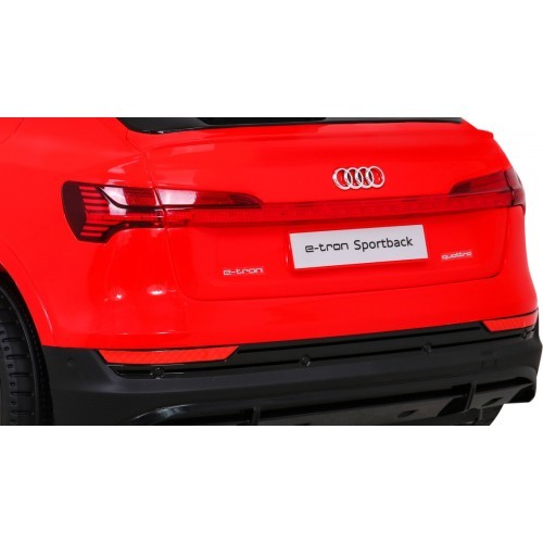 Электромобиль Audi E-Tron Sportback, красный