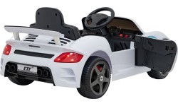 RUF CTR3 White Vehicle