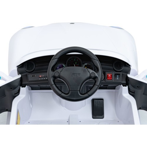 Электромобиль RUF CTR3, белый