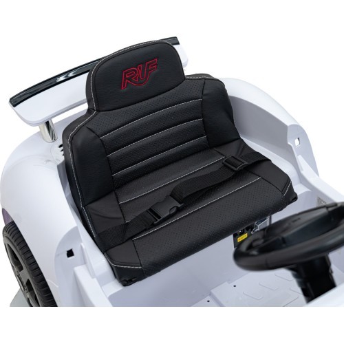 RUF CTR3 White Vehicle