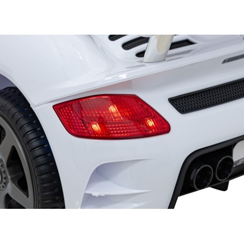 RUF CTR3 White Vehicle