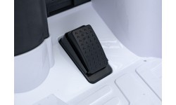 Электромобиль RUF CTR3, белый