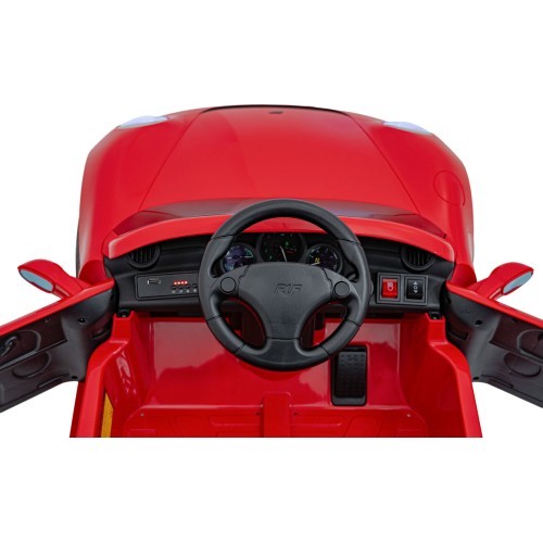 Elektromobilis RUF CTR3, sarkans