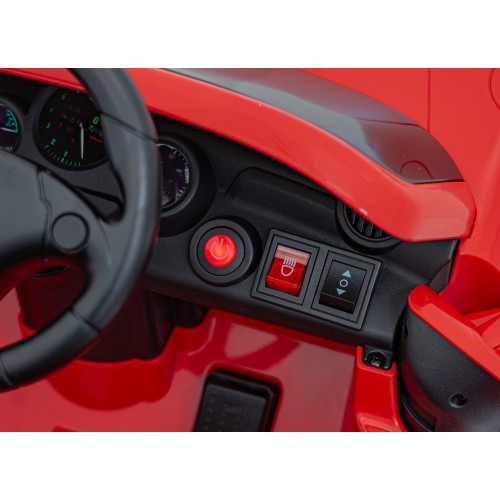 Elektromobilis RUF CTR3, sarkans