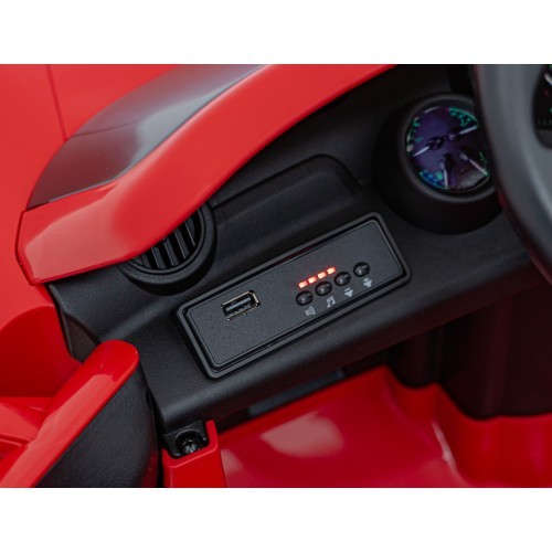 Elektromobilis RUF CTR3, sarkans
