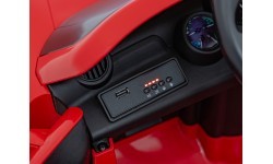 Elektromobilis RUF CTR3, sarkans