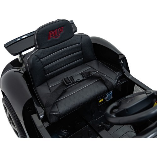 Elektromobilis RUF CTR3, melns