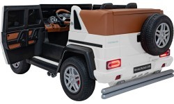 Elektromobilis Mercedes Benz Maybach G650 Strong, balts