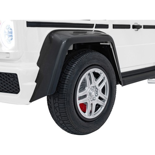 Vehicle Mercedes Benz MAYBACH G650 STRONG White