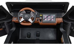 Vehicle Mercedes Benz MAYBACH G650 White