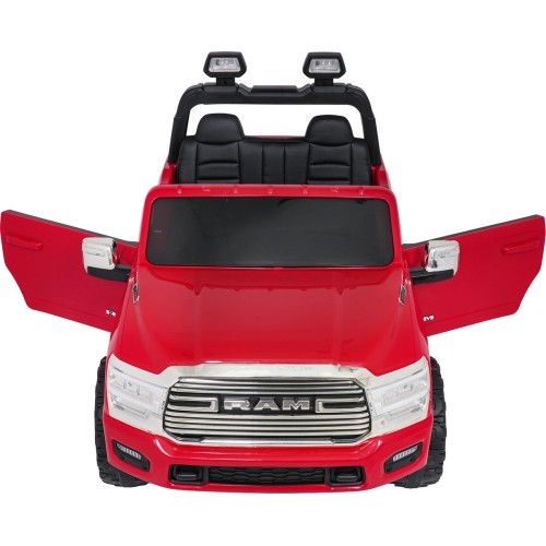 RAM 3500 sarkans elektromobilis