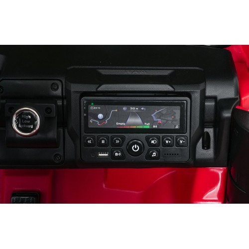 RAM 3500 sarkans elektromobilis