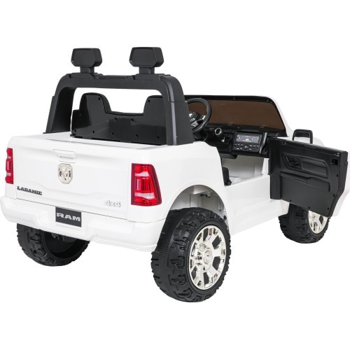 RAM 3500 White Vehicle