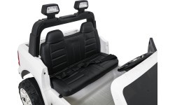 Электромобиль RAM 3500, белый