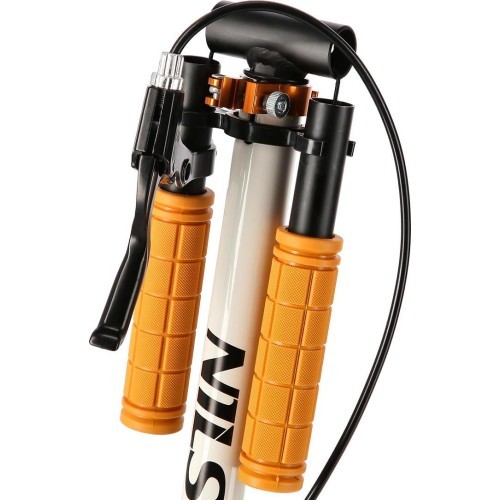 HM0107 WHITE-ORANGE SCOOTER NILS EXTREME